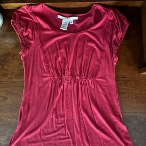 EUC Women Max Studio Small cap sleeve red shirt